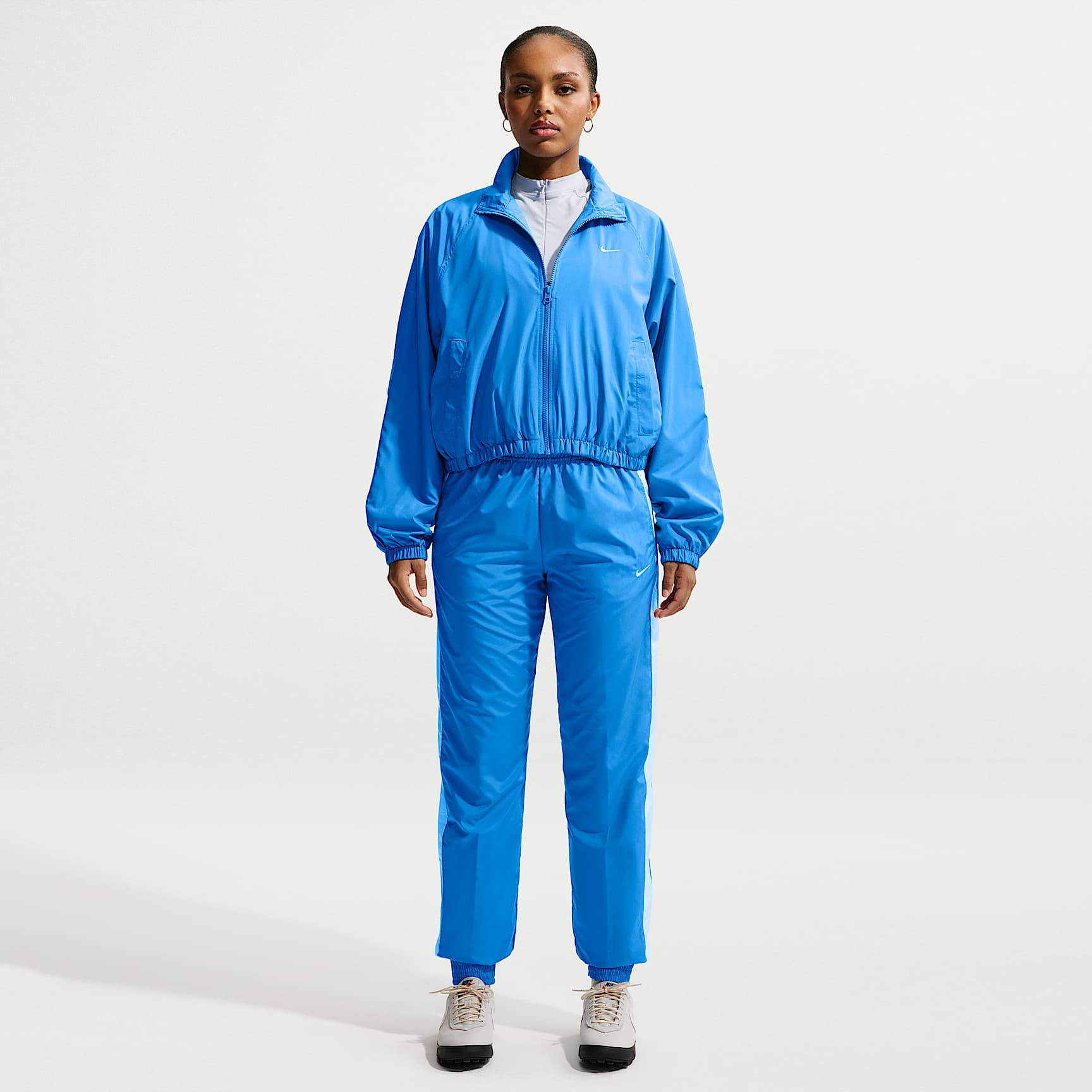Nike Sportswear Classic Wovens Women's UV Protection Mid-Rise